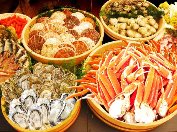 ■【山梨】くつろぎのごほうび♪贅沢に!カニ・浜焼き食べ放題×絶景露天風呂「ほったらかし温泉」入浴♪まだ間に合う!新年のお参り「甲斐國 一宮浅間神社」参拝&シャトー勝沼ワイナリーでお買物♪2